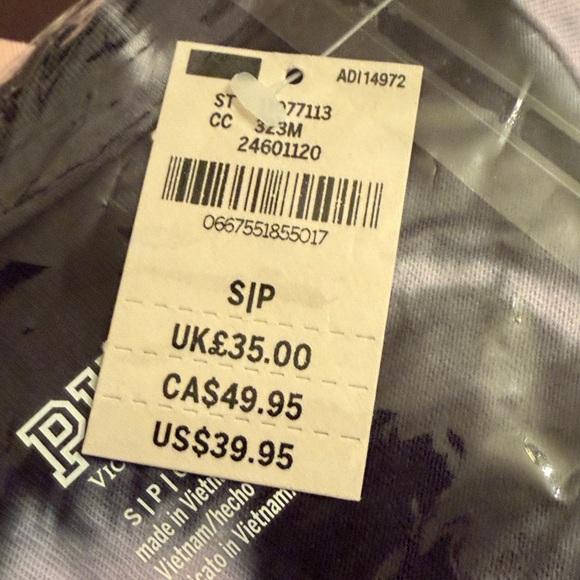 Pink Victoria’s Secret BNIP size small tye dye TShirt short sleeve - Picture 3 of 4